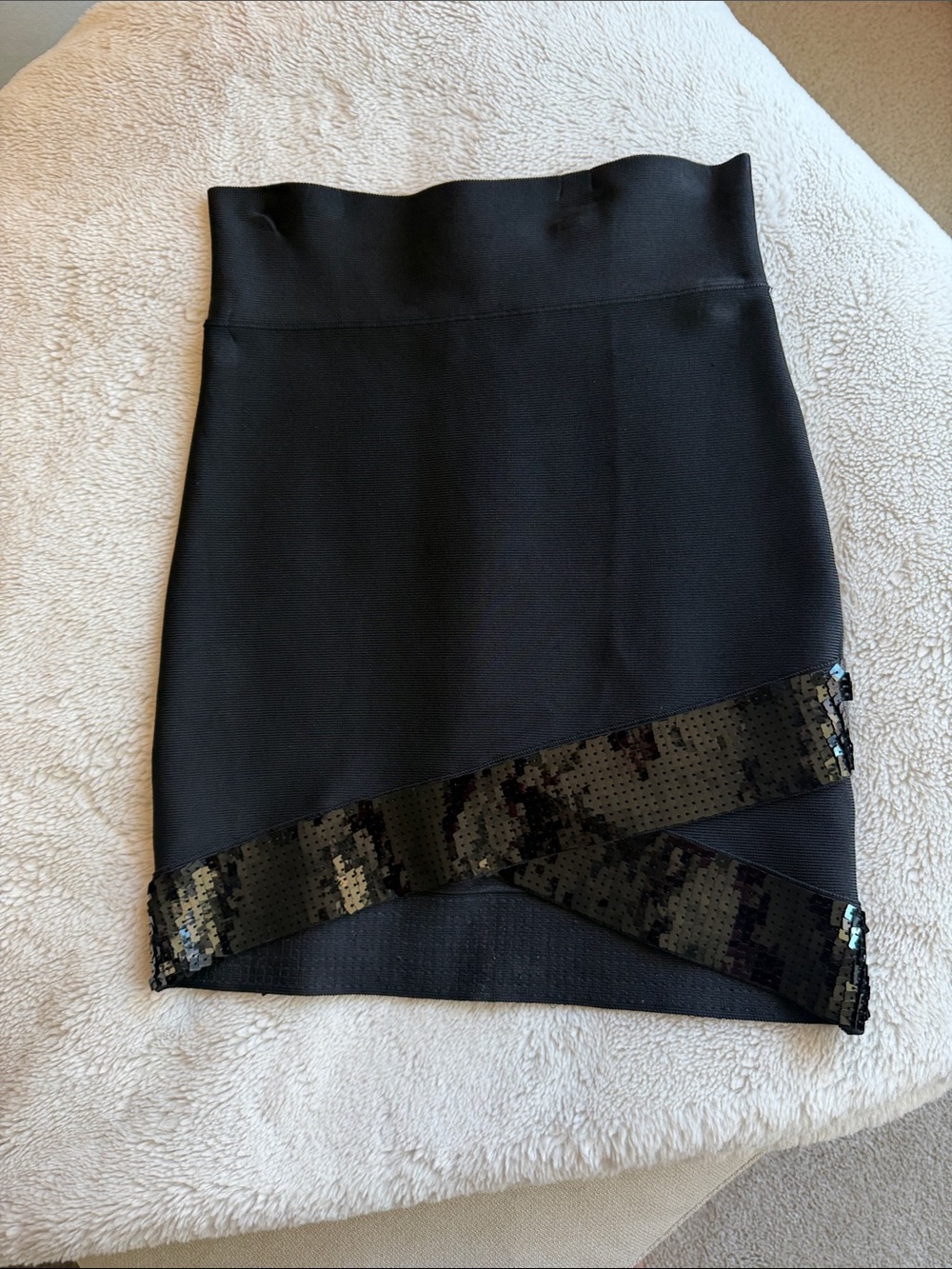 BCBGMaxAzria Black Asymmetrical Sequin-Trim Skirt